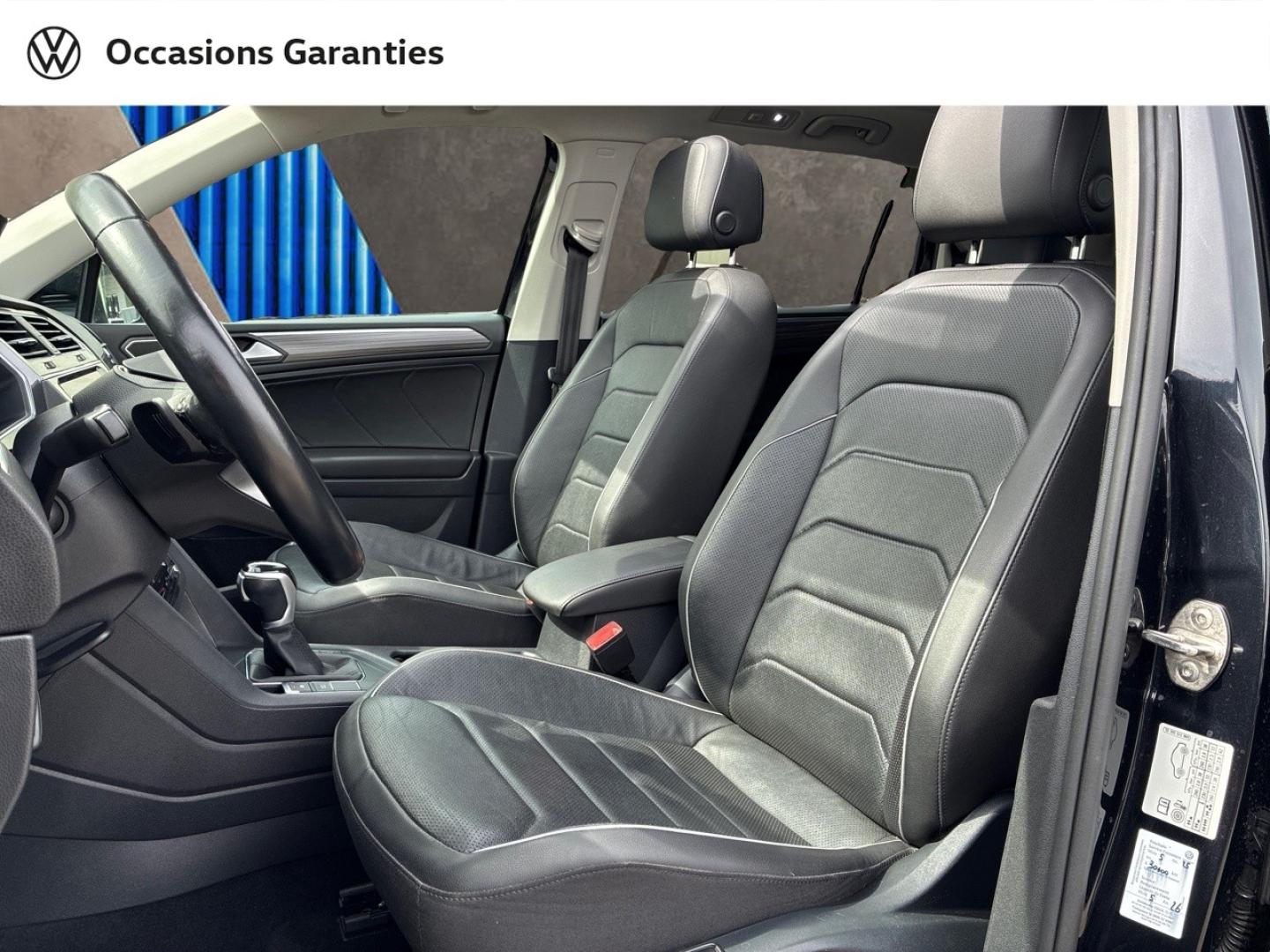 Voitures occasions VOLKSWAGEN TIGUAN ALLSPACE Elegance Exclusive Clermont-Ferrand