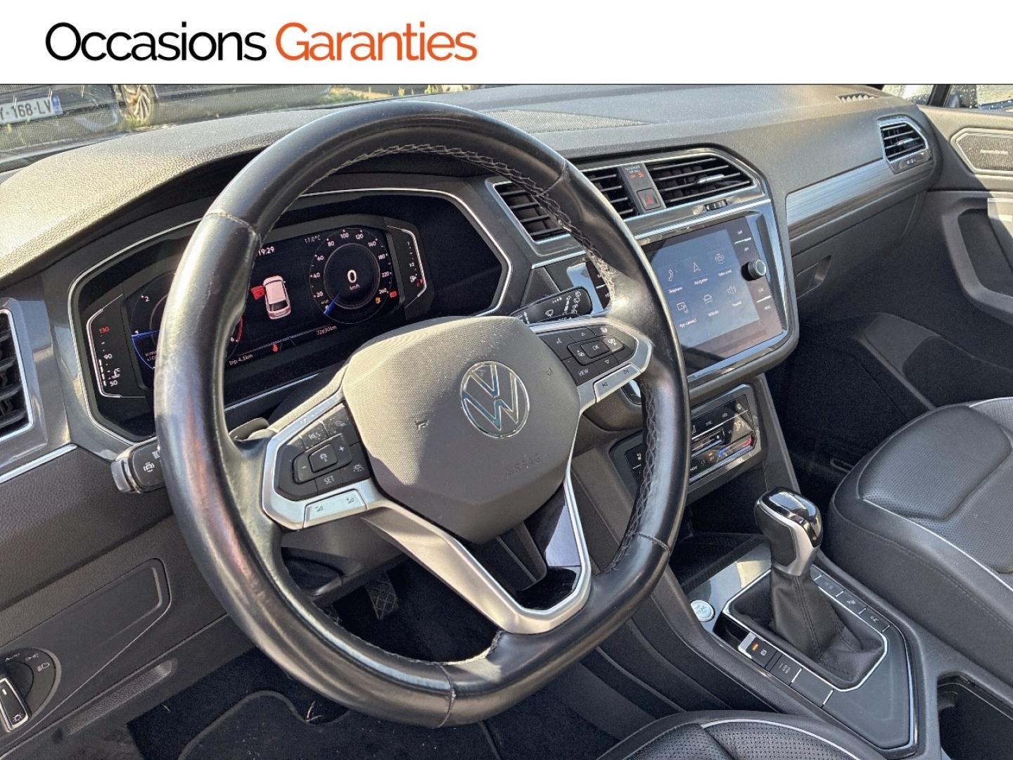 Voitures occasions VOLKSWAGEN TIGUAN ALLSPACE Elegance Exclusive Clermont-Ferrand
