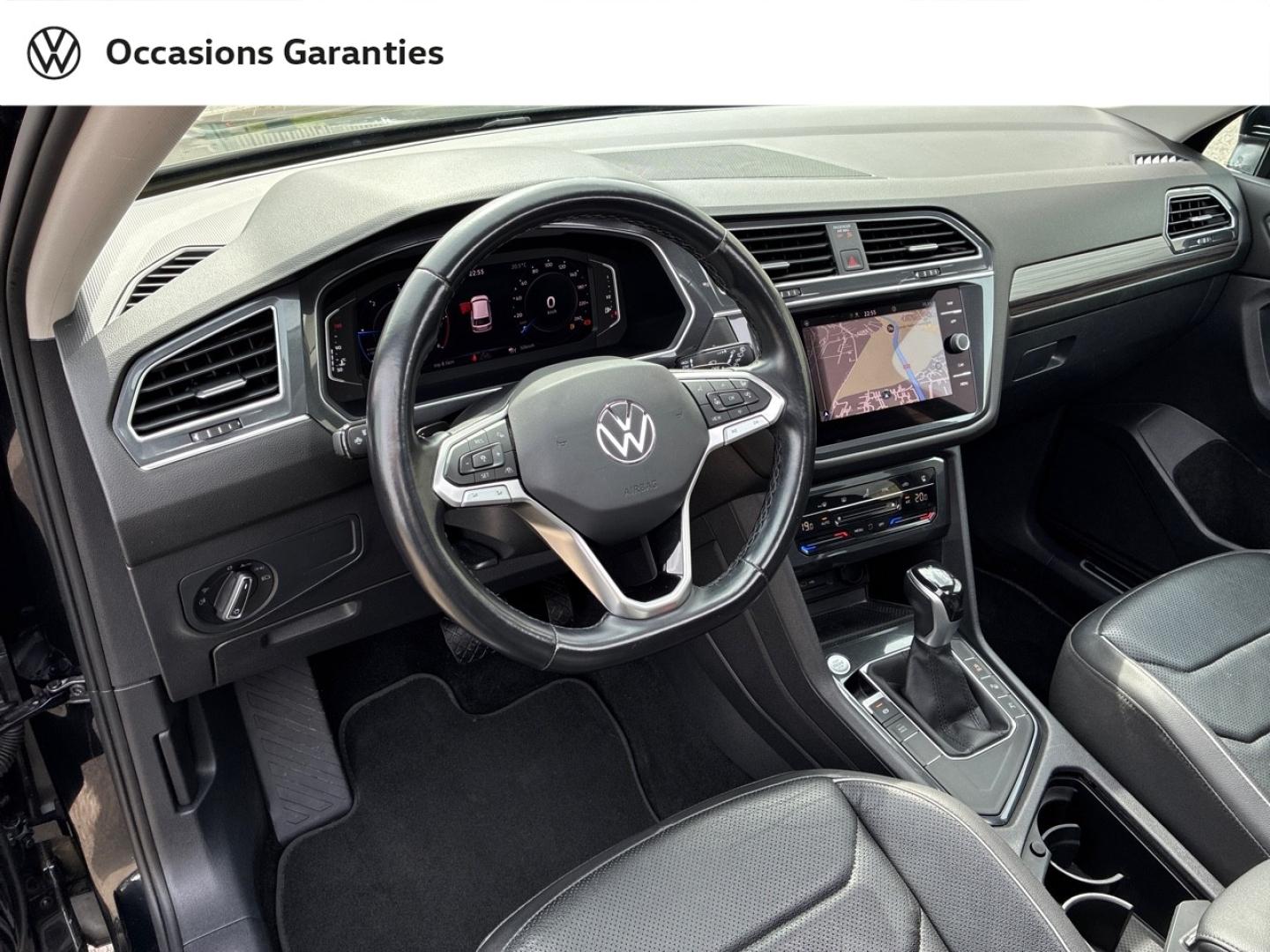 Voitures occasions VOLKSWAGEN TIGUAN ALLSPACE Elegance Exclusive Clermont-Ferrand