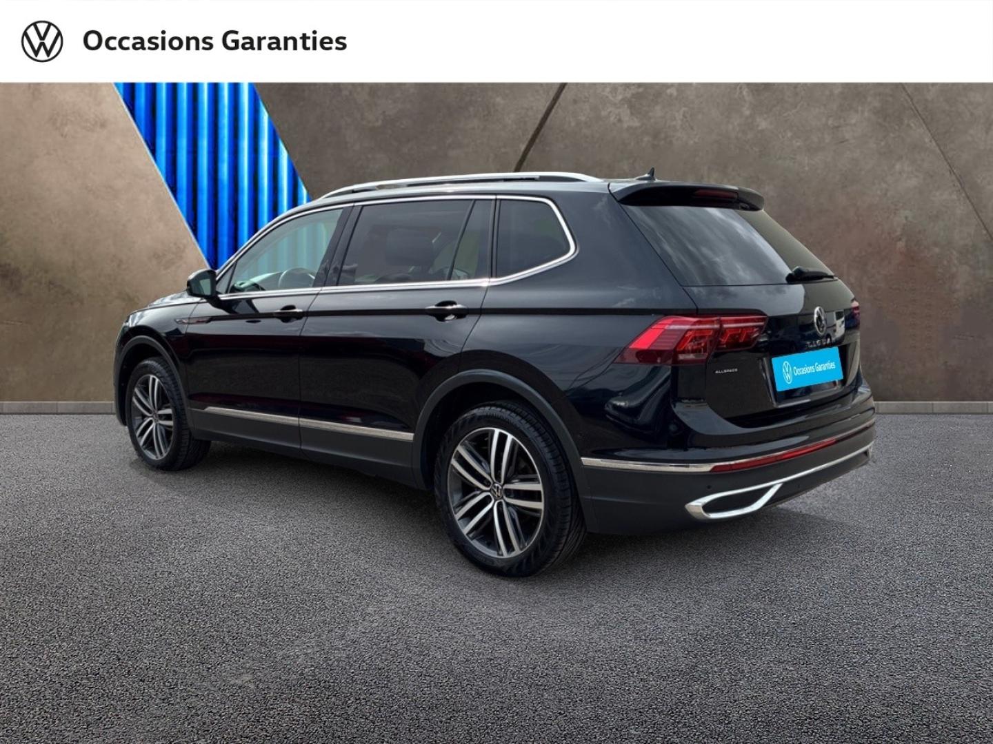 Voitures occasions VOLKSWAGEN TIGUAN ALLSPACE Elegance Exclusive Clermont-Ferrand