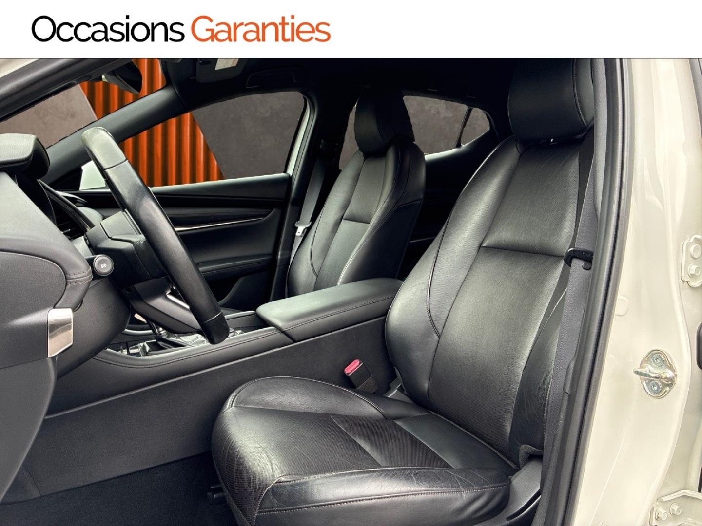 Voitures occasions MAZDA Mazda 3 Inspiration Clermont-Ferrand