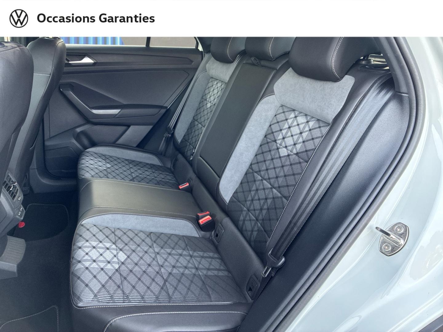 Voitures occasions VOLKSWAGEN T-ROC R-Line Clermont-Ferrand