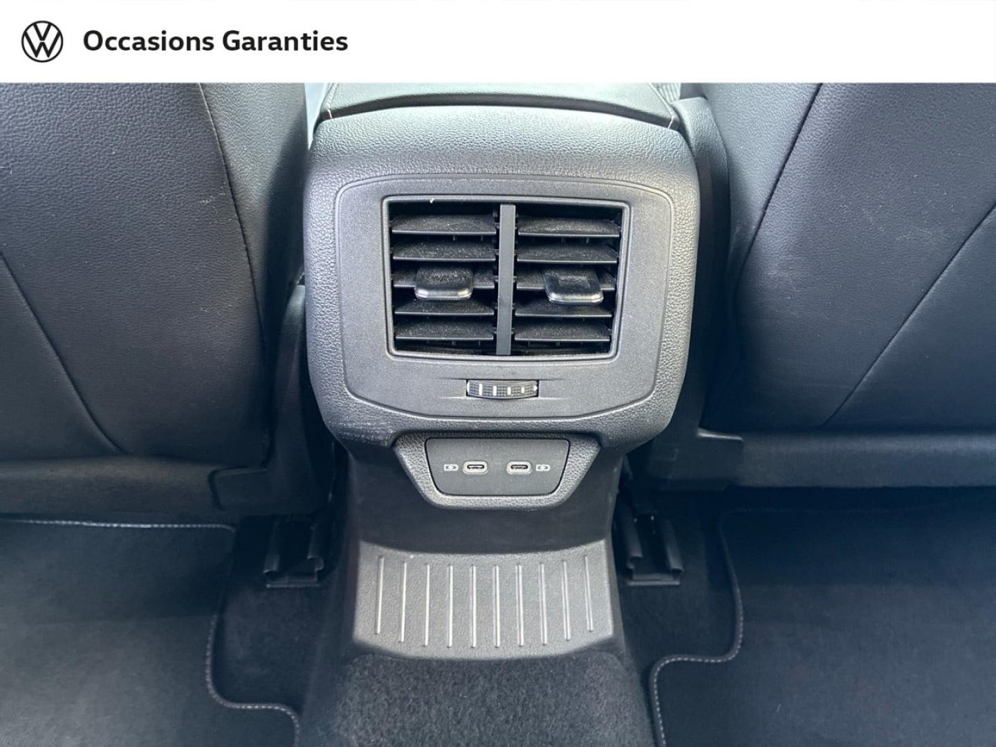 Voitures occasions VOLKSWAGEN T-ROC R-Line Clermont-Ferrand