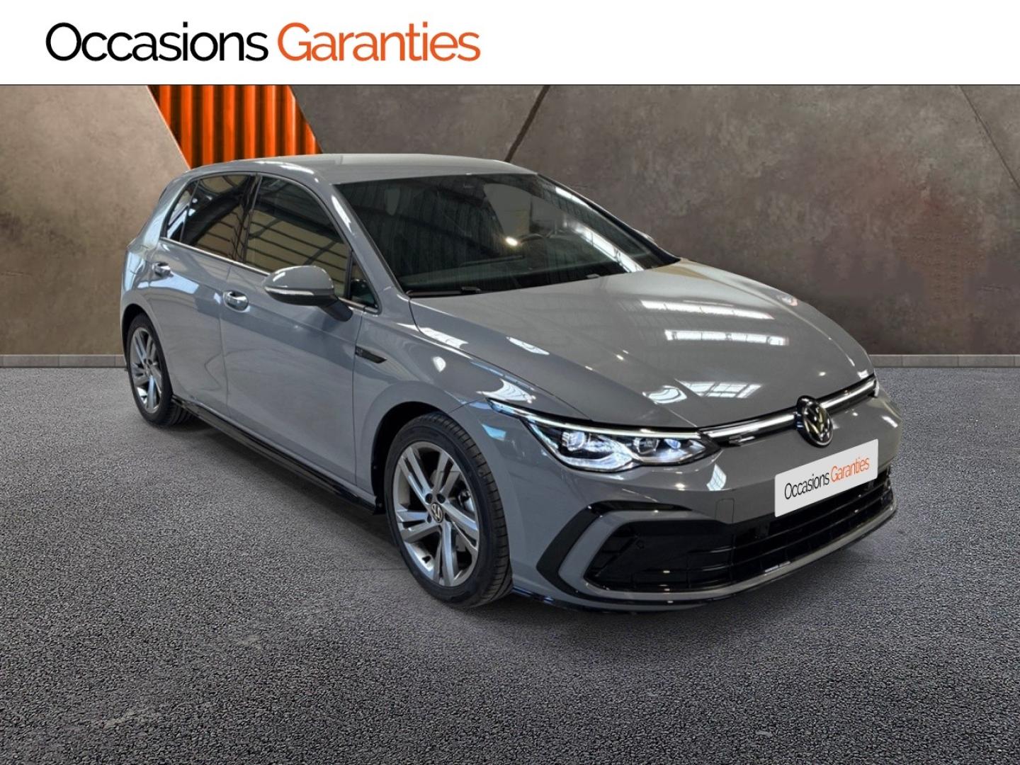 Voitures occasions VOLKSWAGEN GOLF R-Line Clermont-Ferrand