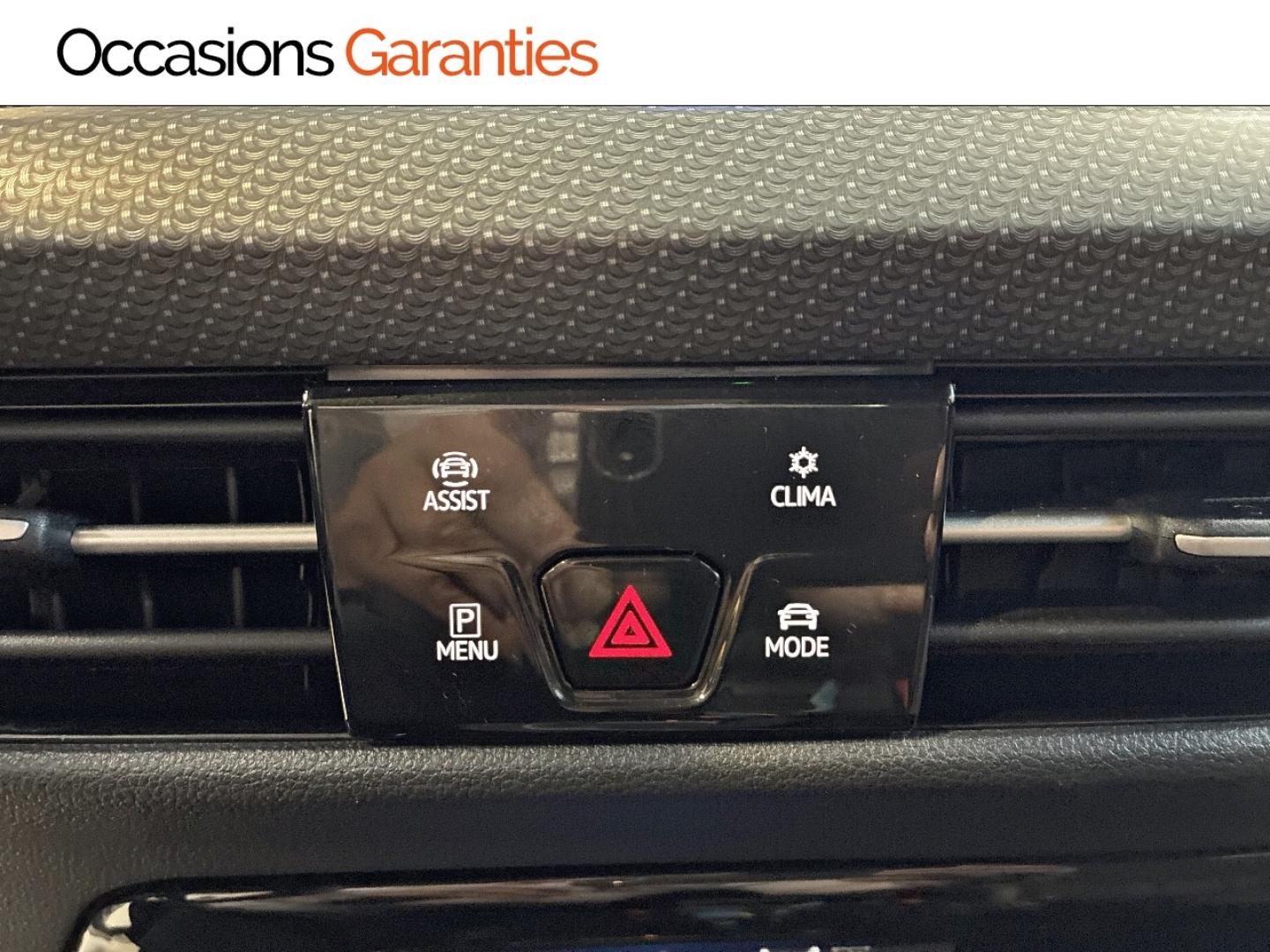 Voitures occasions VOLKSWAGEN GOLF R-Line Clermont-Ferrand
