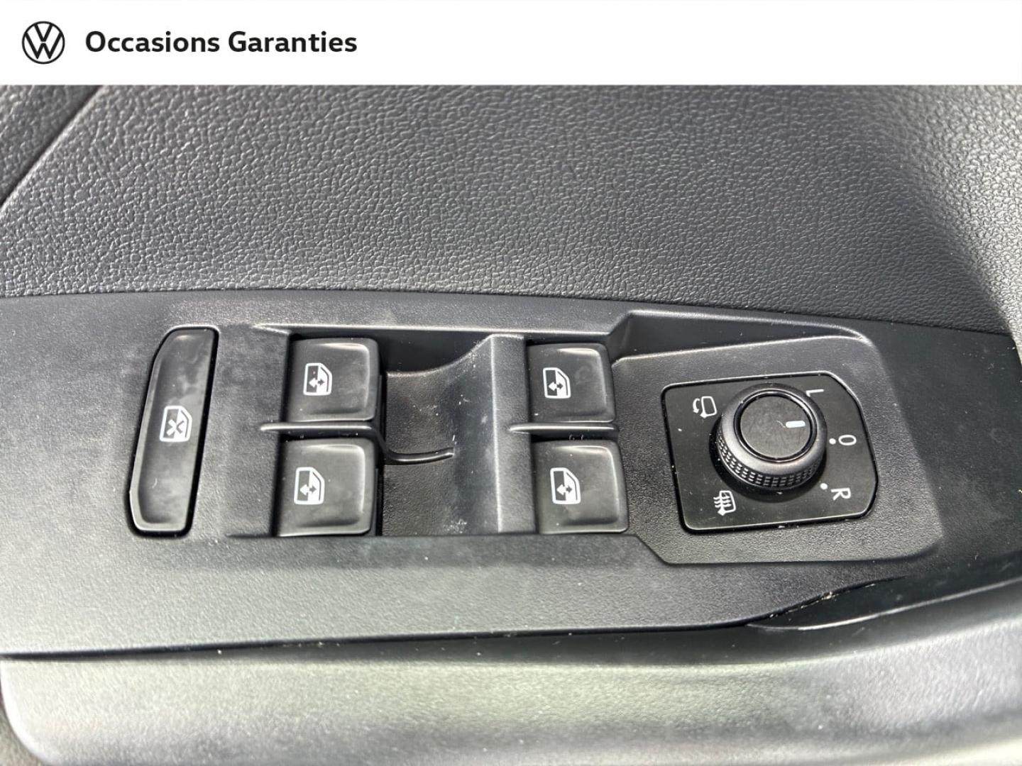 Voitures occasions VOLKSWAGEN T-CROSS VW Edition Clermont-Ferrand