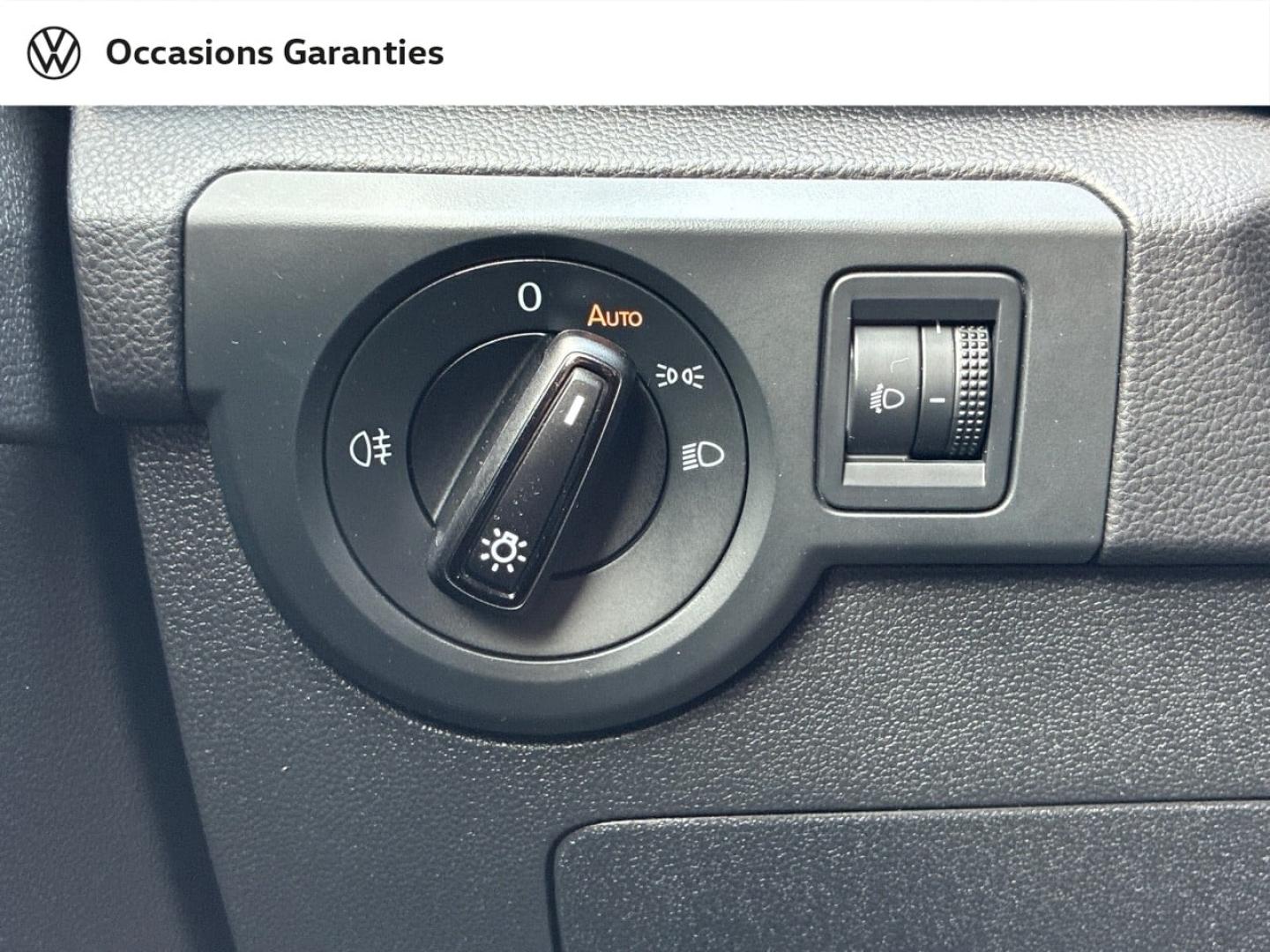 Voitures occasions VOLKSWAGEN T-CROSS VW Edition Clermont-Ferrand