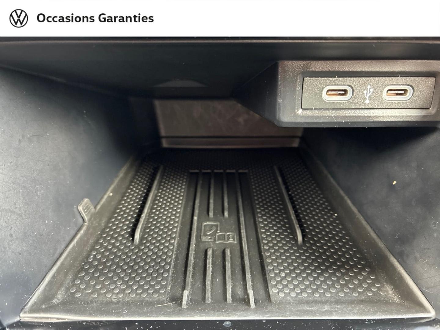 Voitures occasions VOLKSWAGEN T-CROSS VW Edition Clermont-Ferrand