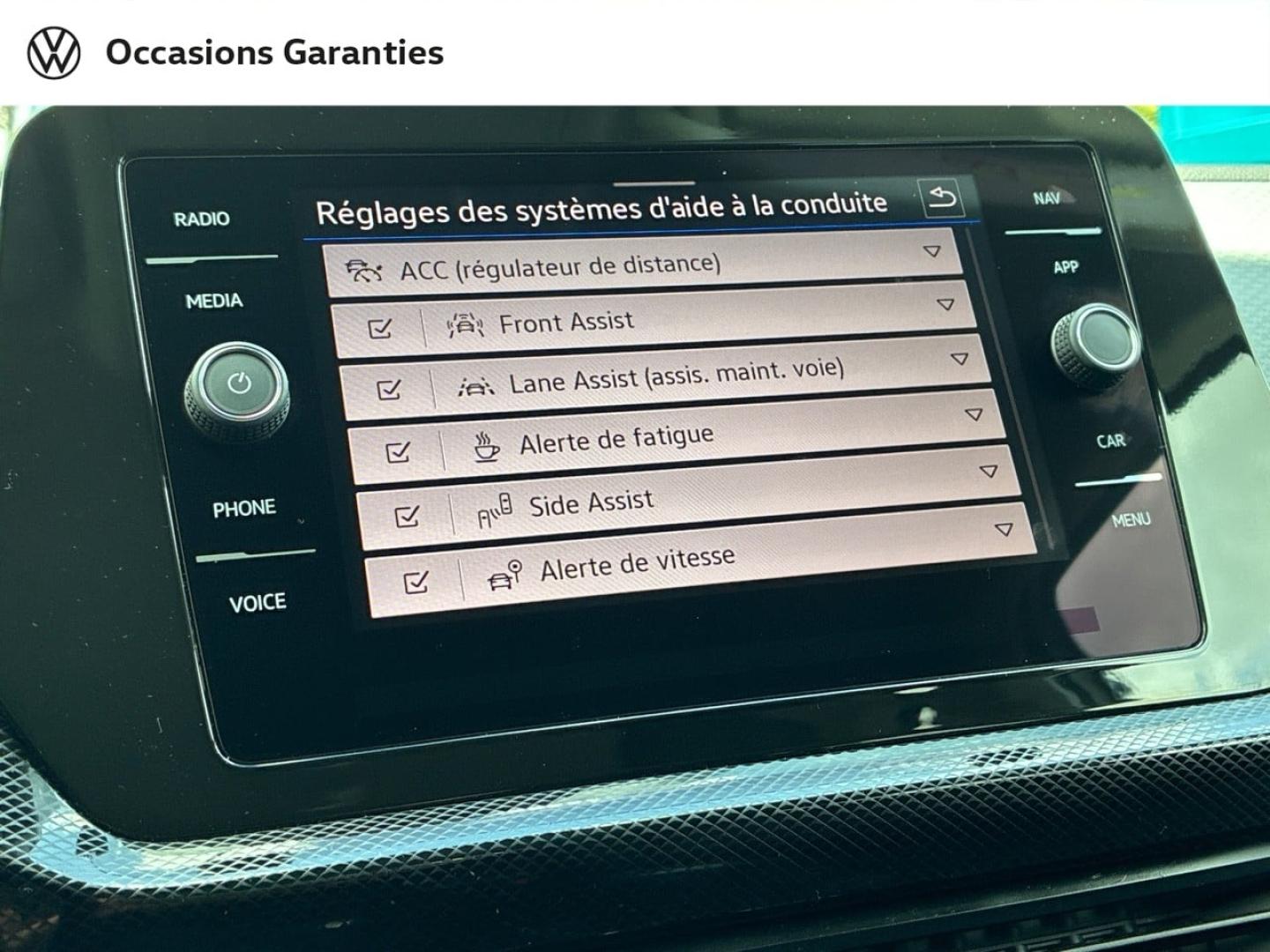Voitures occasions VOLKSWAGEN T-CROSS VW Edition Clermont-Ferrand