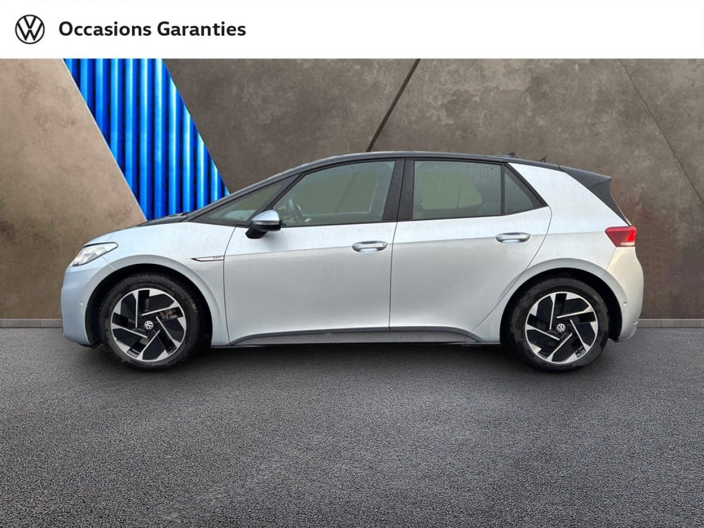 Voitures occasions VOLKSWAGEN ID.3 Base Clermont-Ferrand