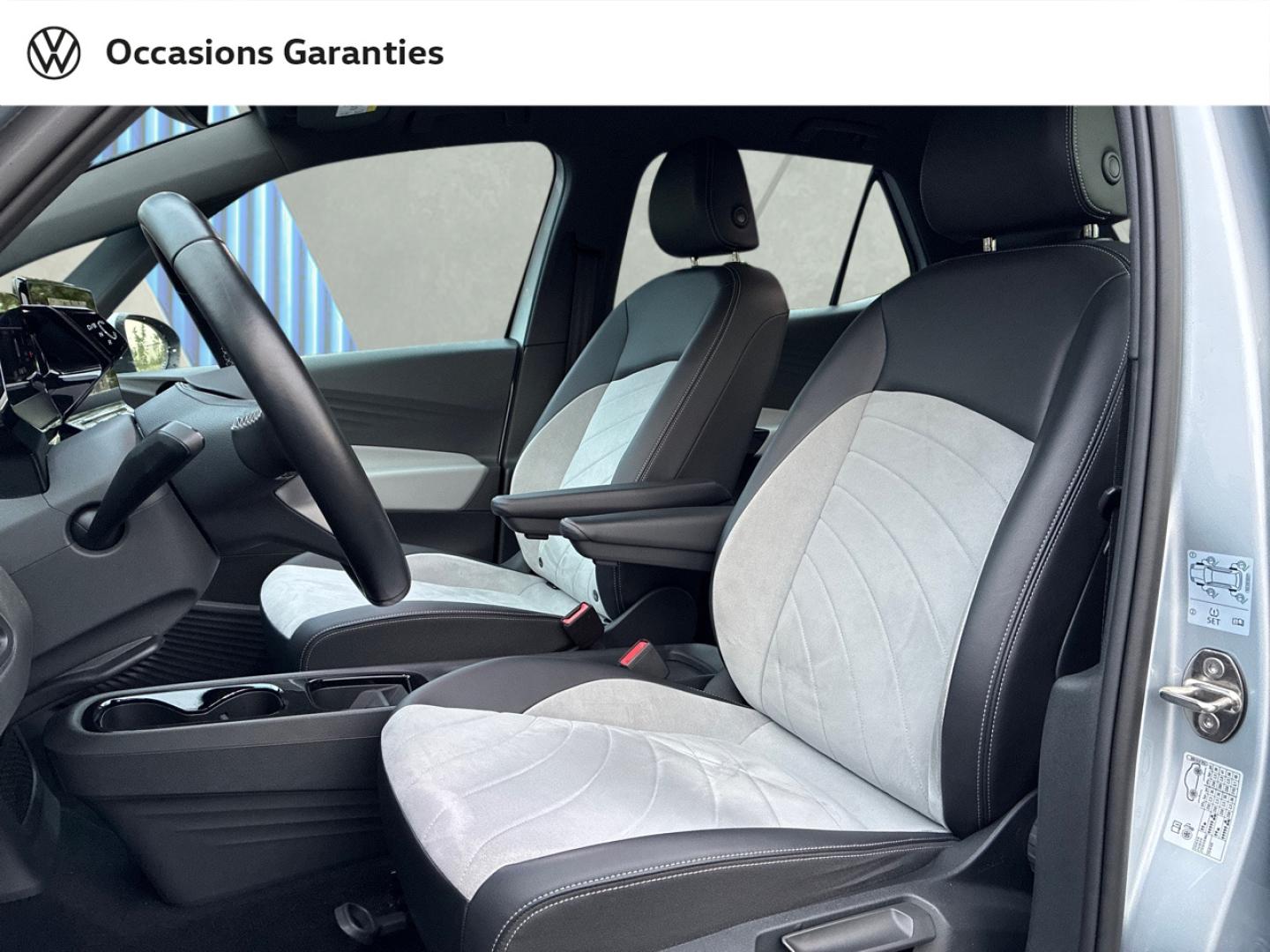 Voitures occasions VOLKSWAGEN ID.3 Base Clermont-Ferrand