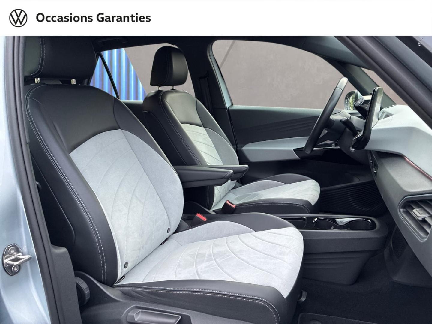 Voitures occasions VOLKSWAGEN ID.3 Base Clermont-Ferrand