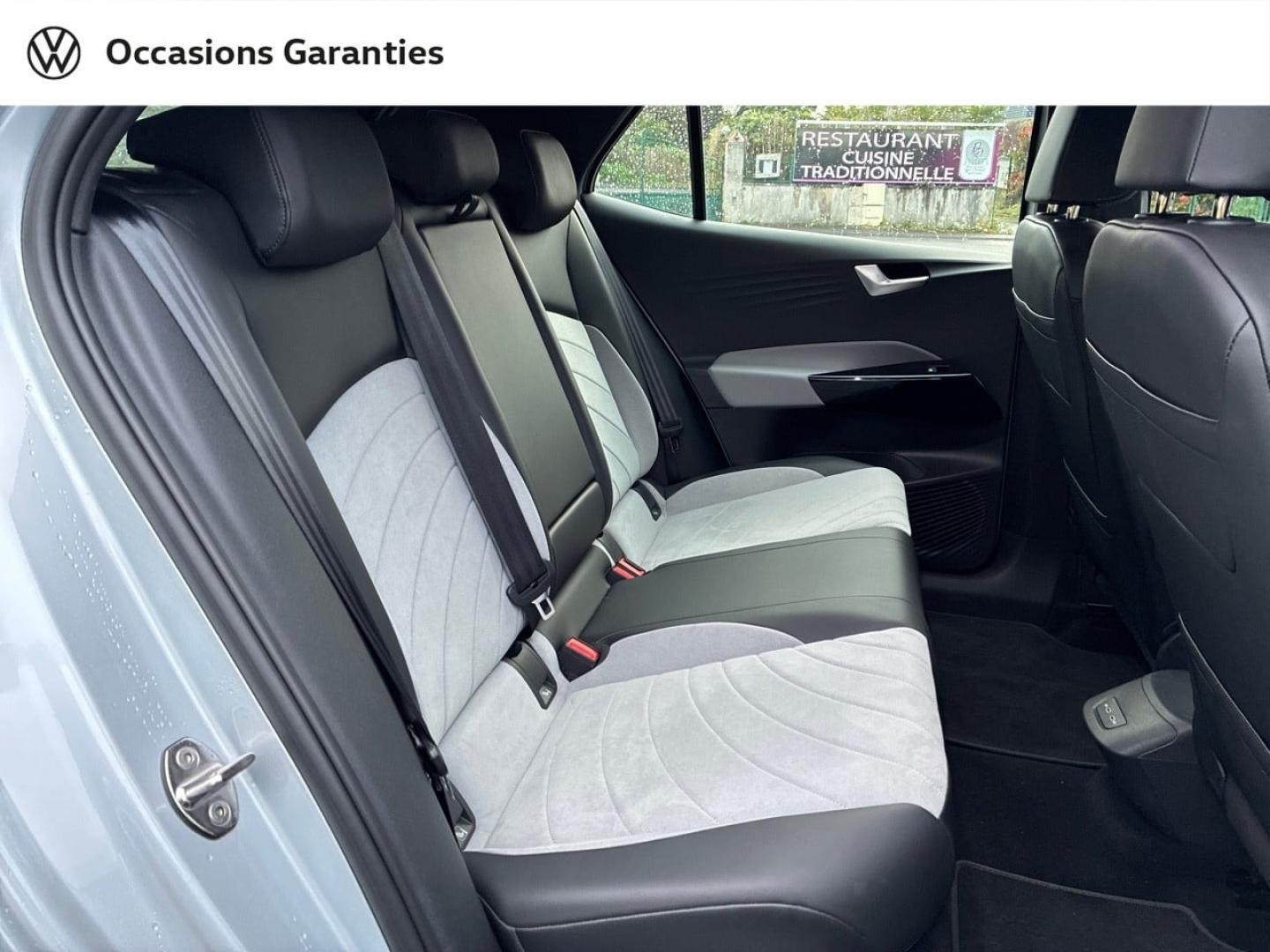 Voitures occasions VOLKSWAGEN ID.3 Base Clermont-Ferrand