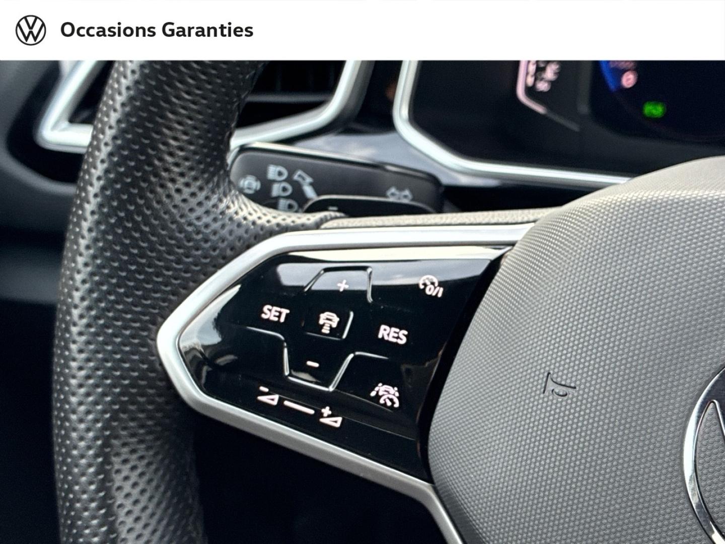 Voitures occasions VOLKSWAGEN T-ROC R-Line Clermont-Ferrand