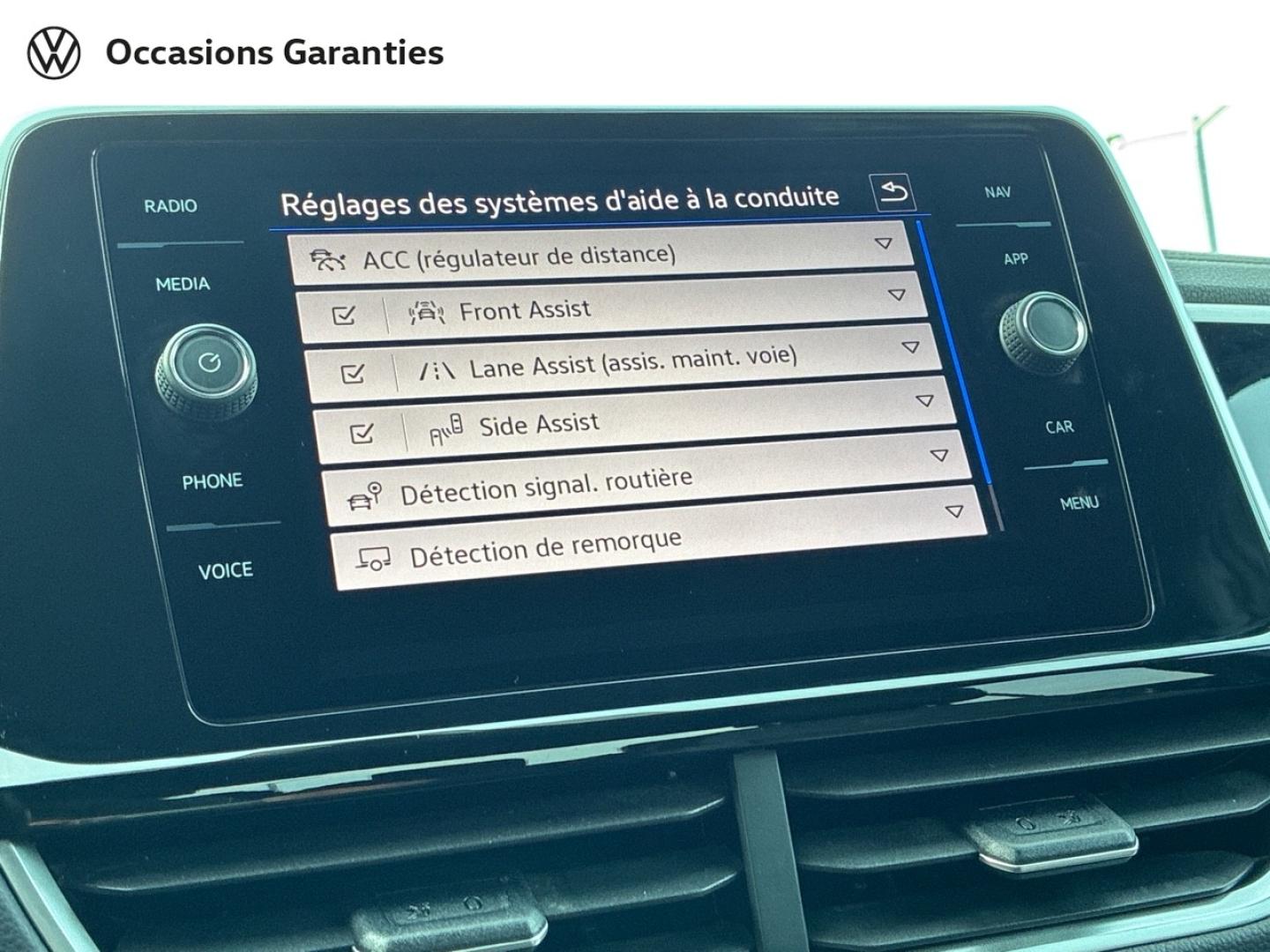 Voitures occasions VOLKSWAGEN T-ROC R-Line Clermont-Ferrand