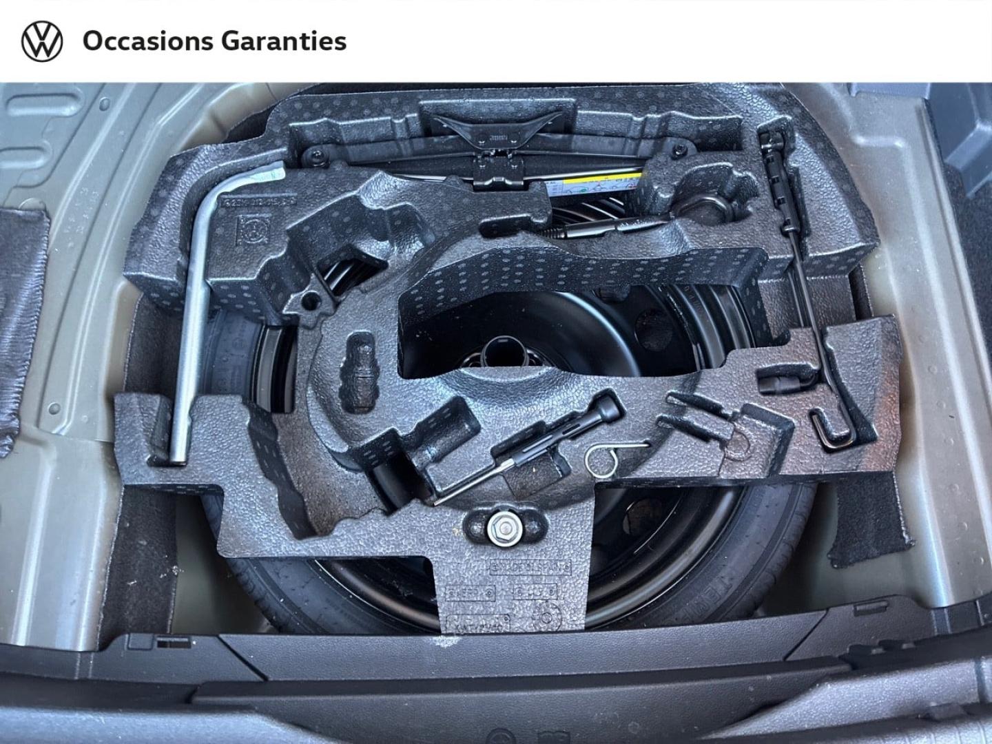 Voitures occasions VOLKSWAGEN T-CROSS Style Clermont-Ferrand