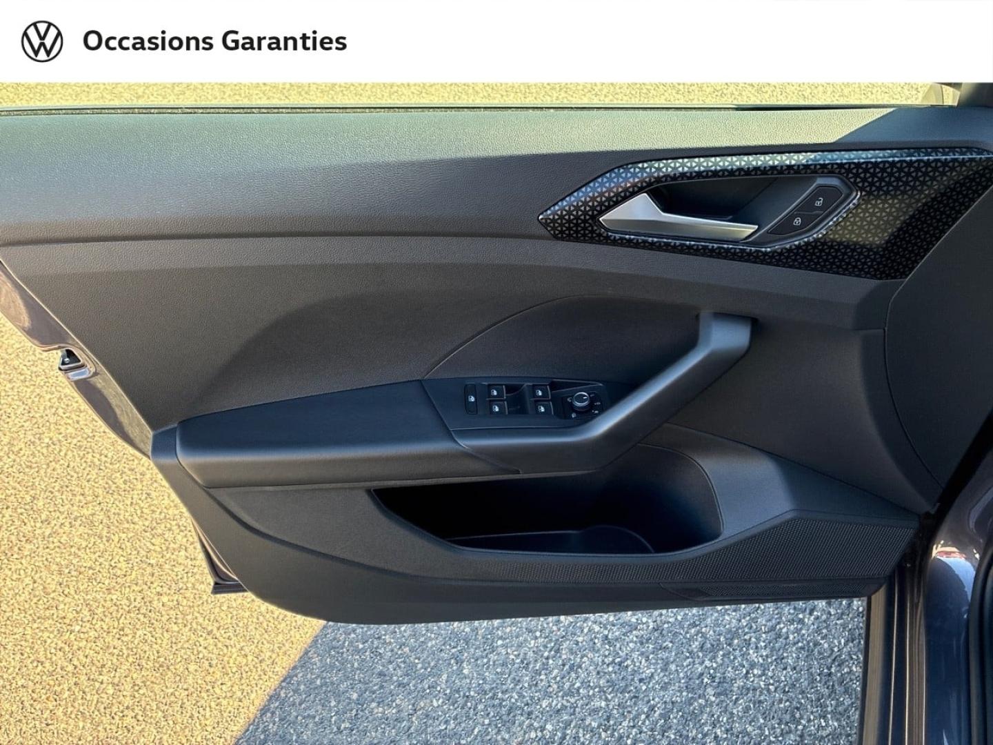 Voitures occasions VOLKSWAGEN T-CROSS Style Clermont-Ferrand
