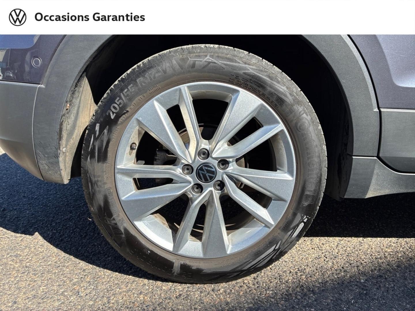 Voitures occasions VOLKSWAGEN T-CROSS Style Clermont-Ferrand