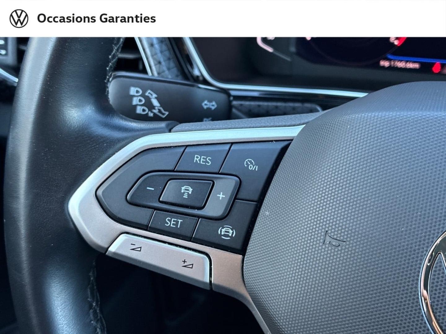 Voitures occasions VOLKSWAGEN T-CROSS Style Clermont-Ferrand