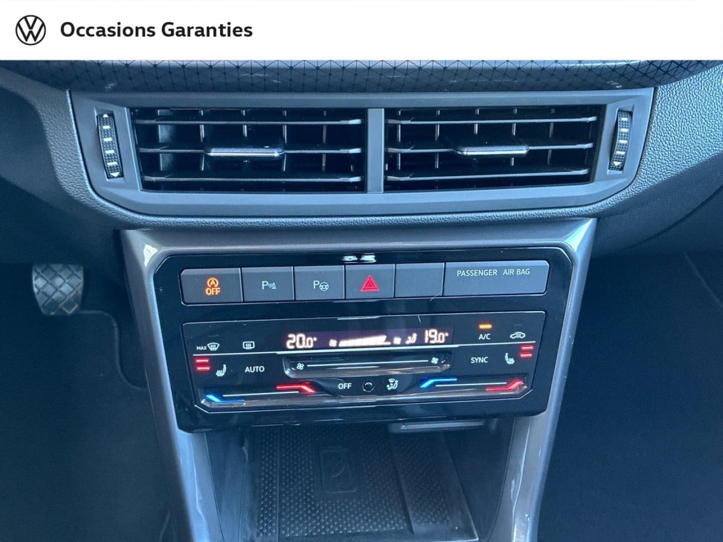Voitures occasions VOLKSWAGEN T-CROSS Style Clermont-Ferrand