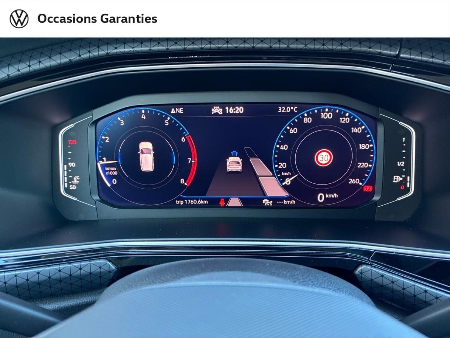 Voitures occasions VOLKSWAGEN T-CROSS Style Clermont-Ferrand
