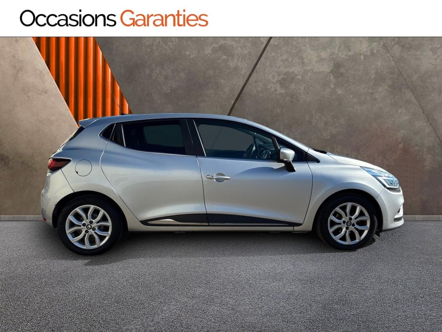 Voitures occasions RENAULT CLIO Intens Clermont-Ferrand