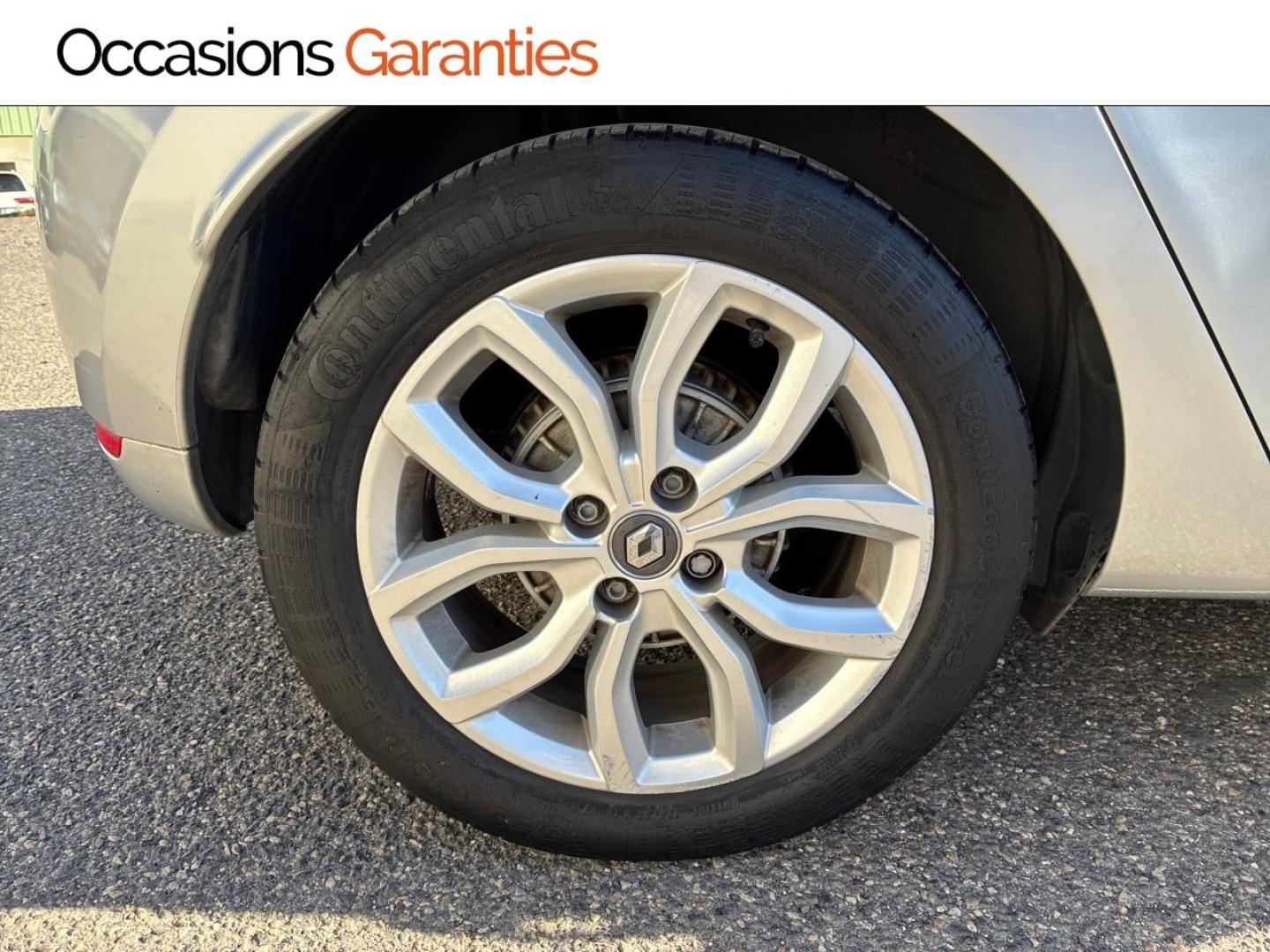 Voitures occasions RENAULT CLIO Intens Clermont-Ferrand