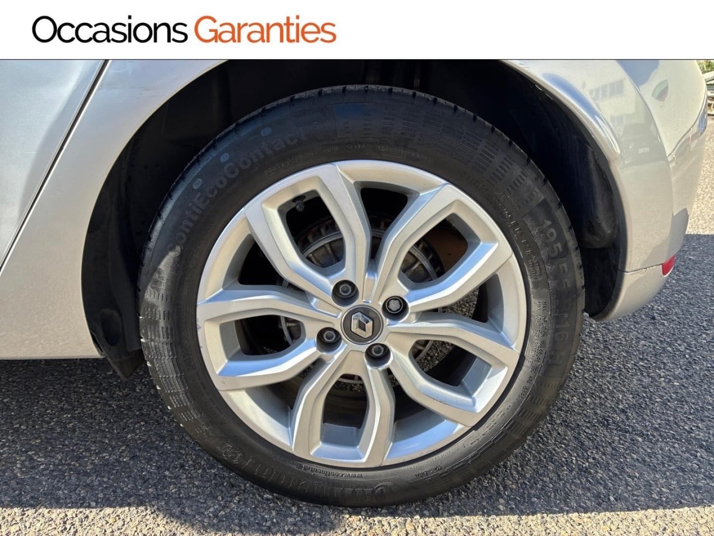 Voitures occasions RENAULT CLIO Intens Clermont-Ferrand