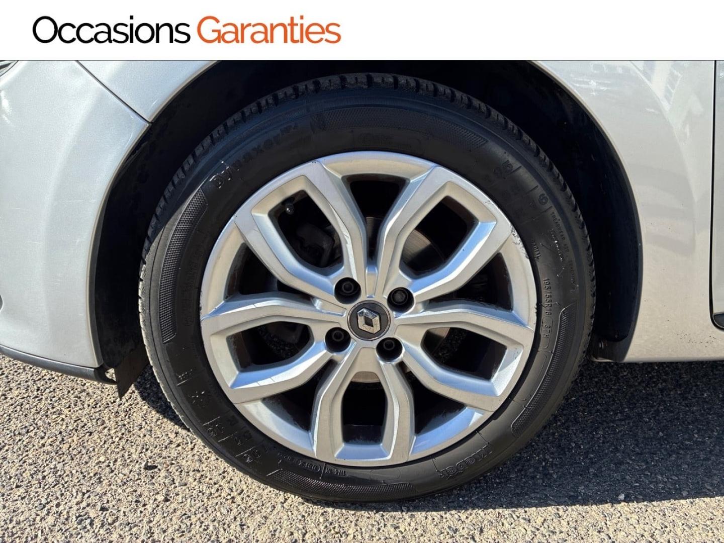 Voitures occasions RENAULT CLIO Intens Clermont-Ferrand