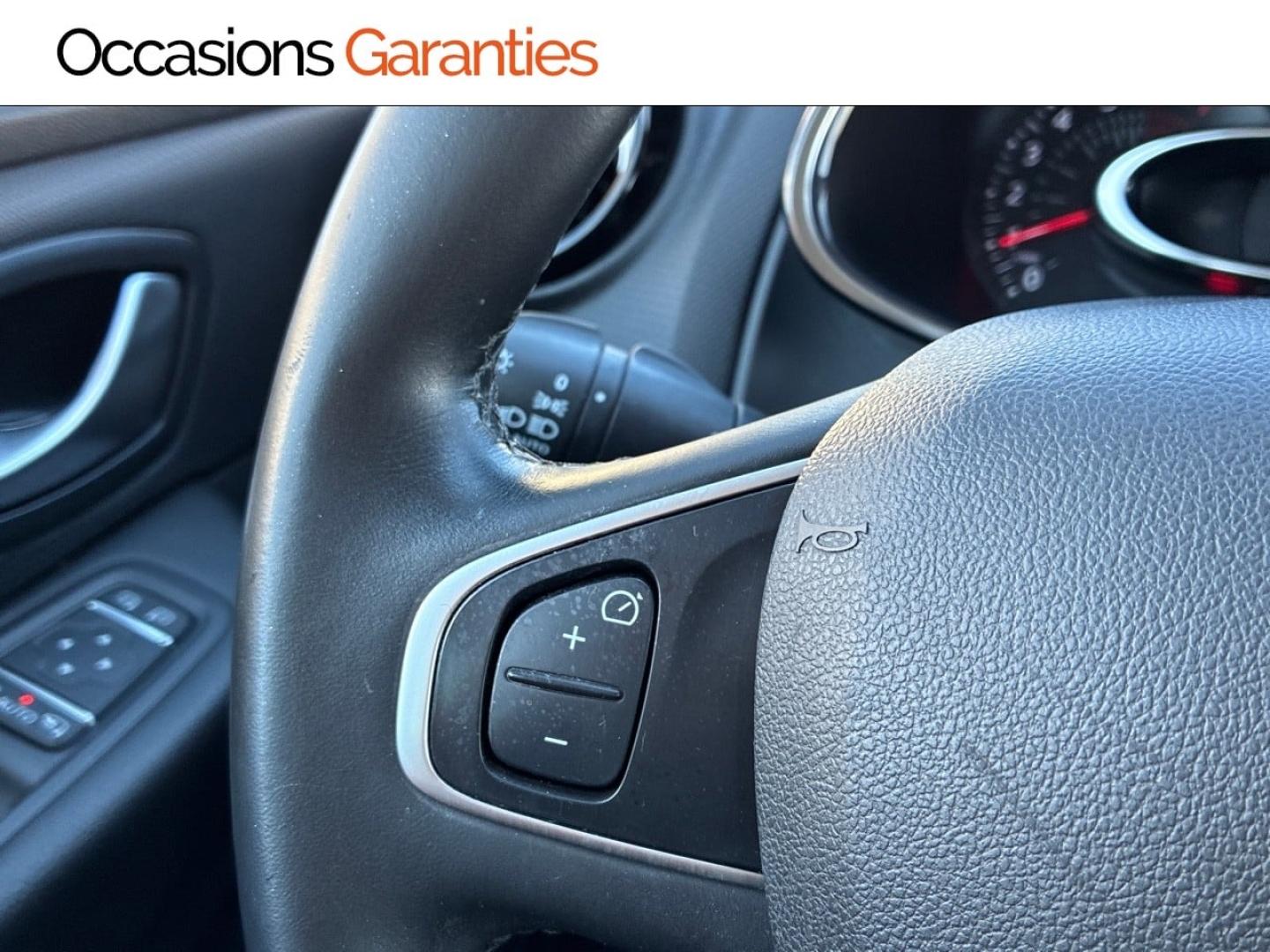 Voitures occasions RENAULT CLIO Intens Clermont-Ferrand