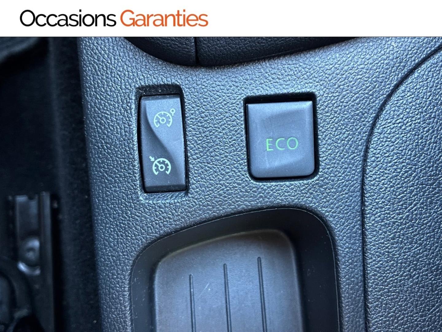 Voitures occasions RENAULT CLIO Intens Clermont-Ferrand