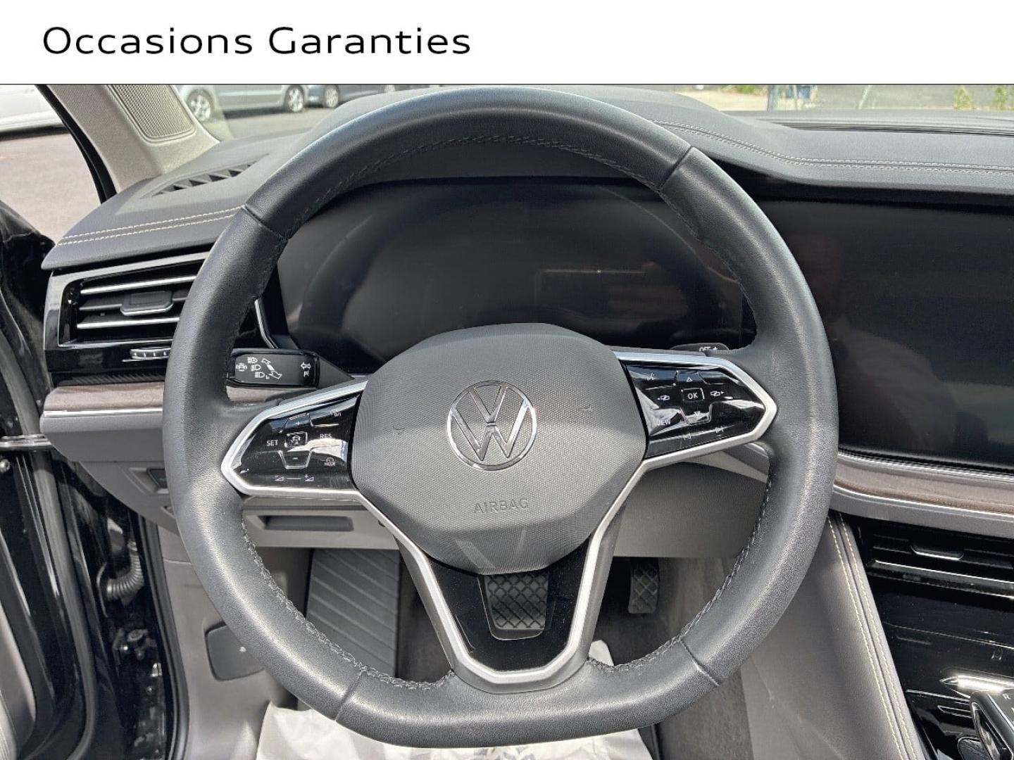 Voitures occasions VOLKSWAGEN TOUAREG Elegance Clermont-Ferrand