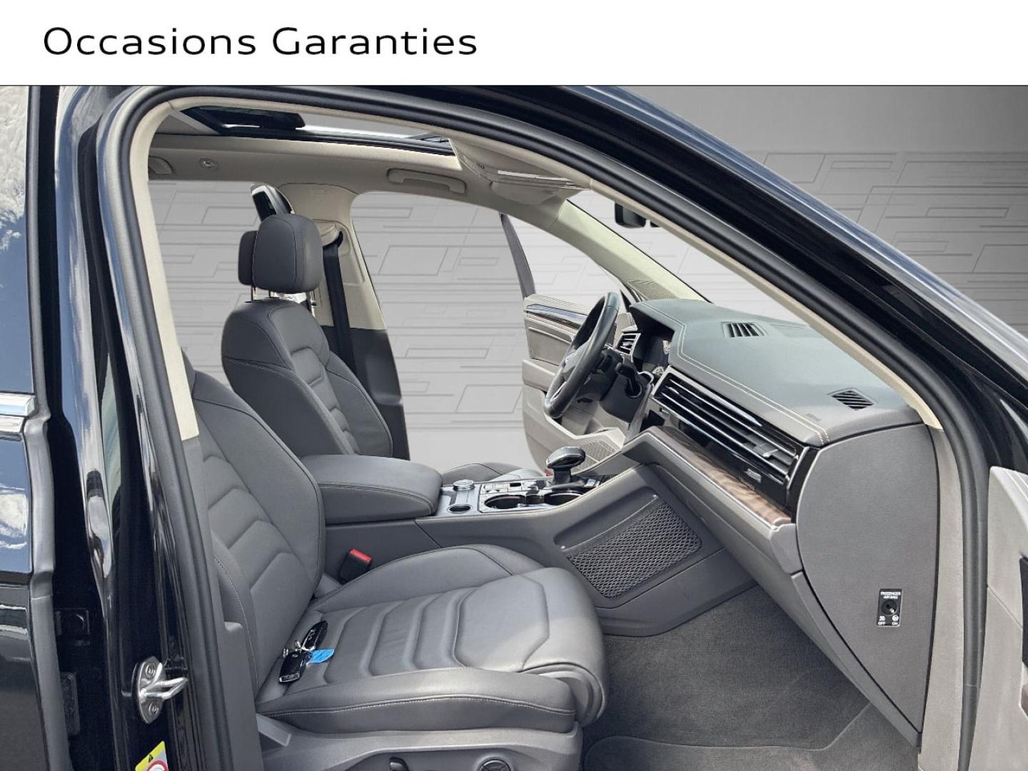 Voitures occasions VOLKSWAGEN TOUAREG Elegance Clermont-Ferrand