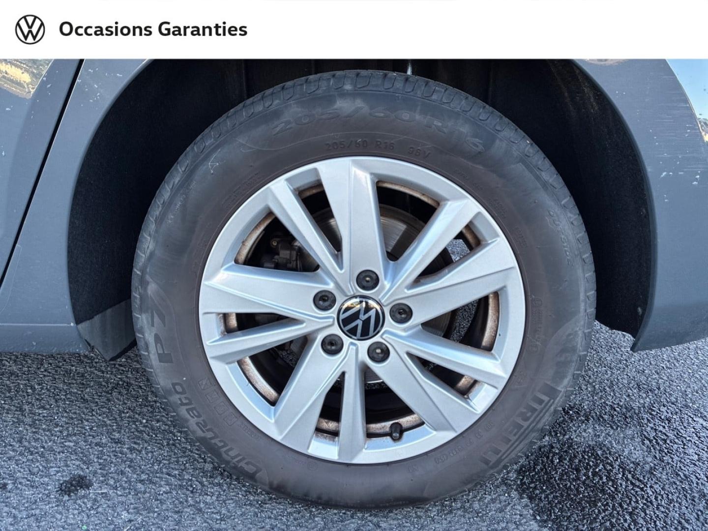 Voitures occasions VOLKSWAGEN TOURAN Lounge Clermont-Ferrand