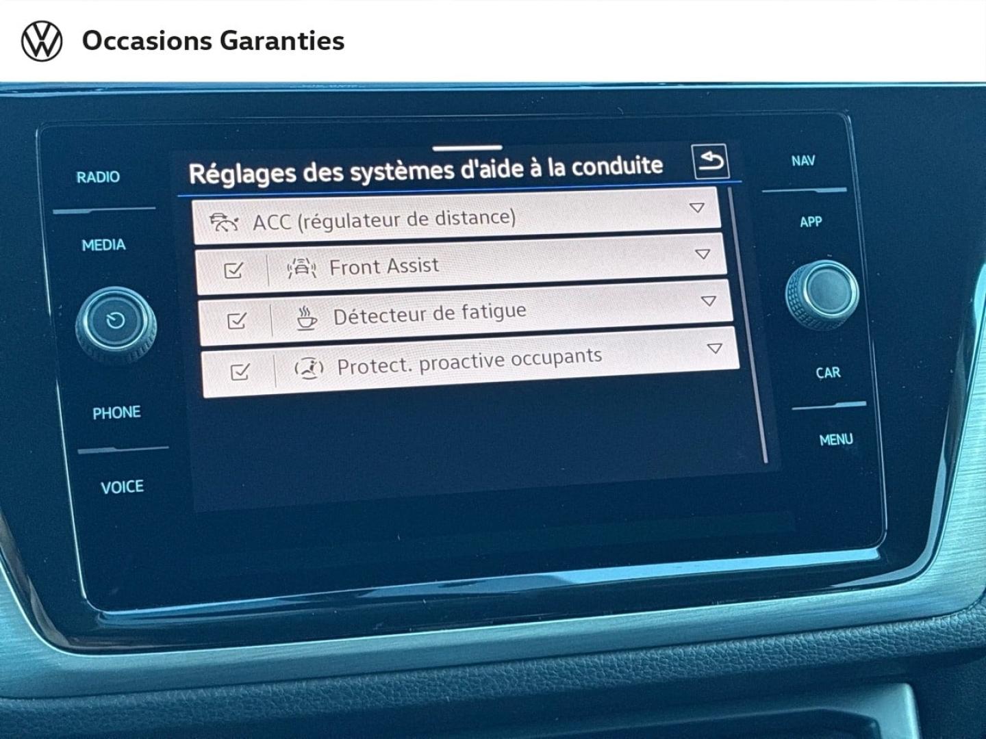 Voitures occasions VOLKSWAGEN TOURAN Lounge Clermont-Ferrand