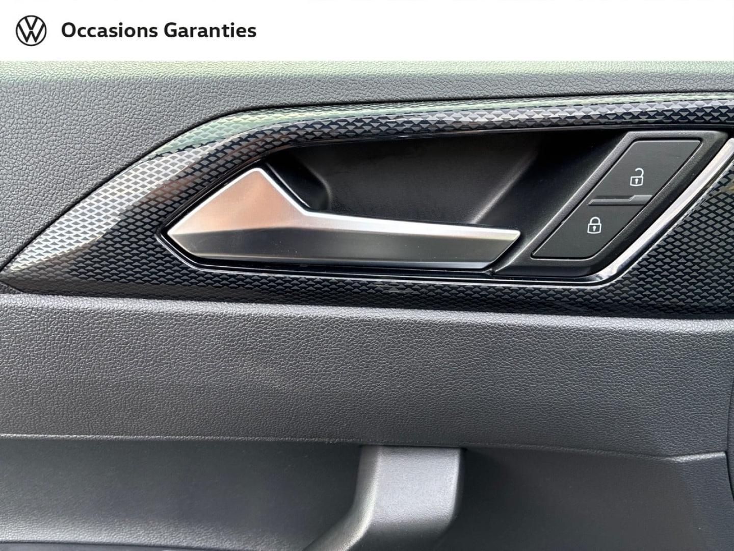Voitures occasions VOLKSWAGEN POLO VW Edition Clermont-Ferrand