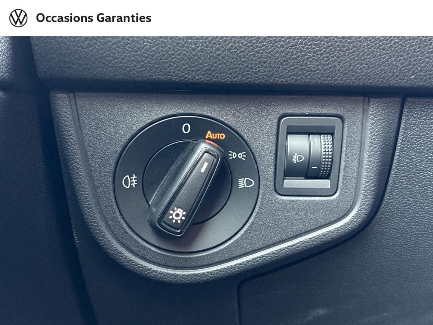 Voitures occasions VOLKSWAGEN POLO VW Edition Clermont-Ferrand