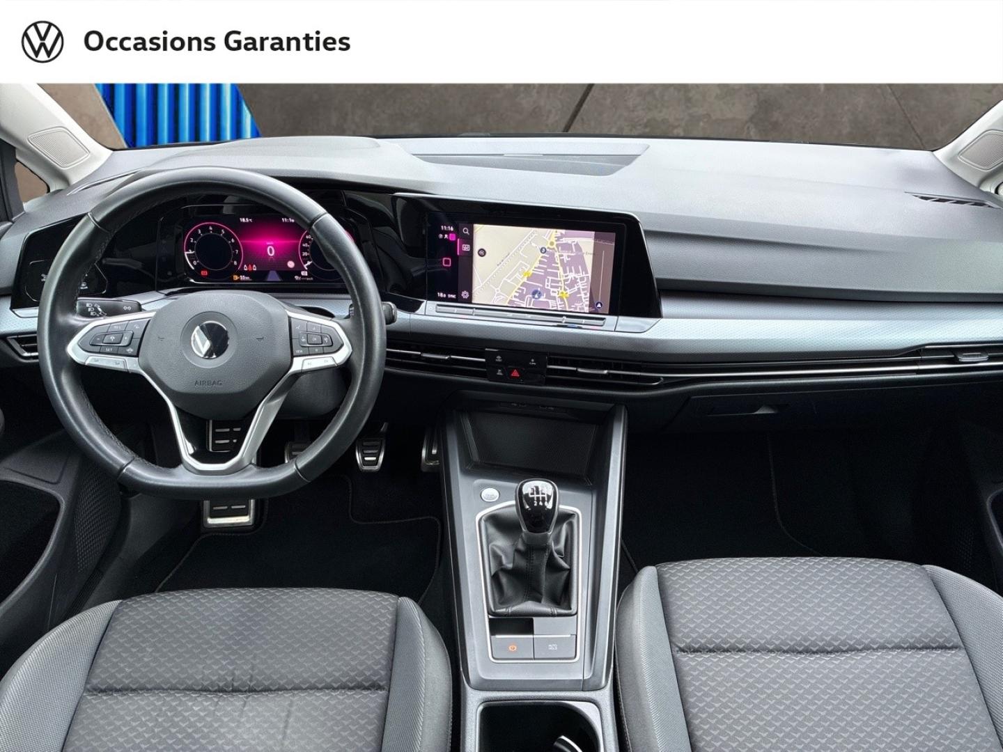 Voitures occasions VOLKSWAGEN GOLF Active Clermont-Ferrand