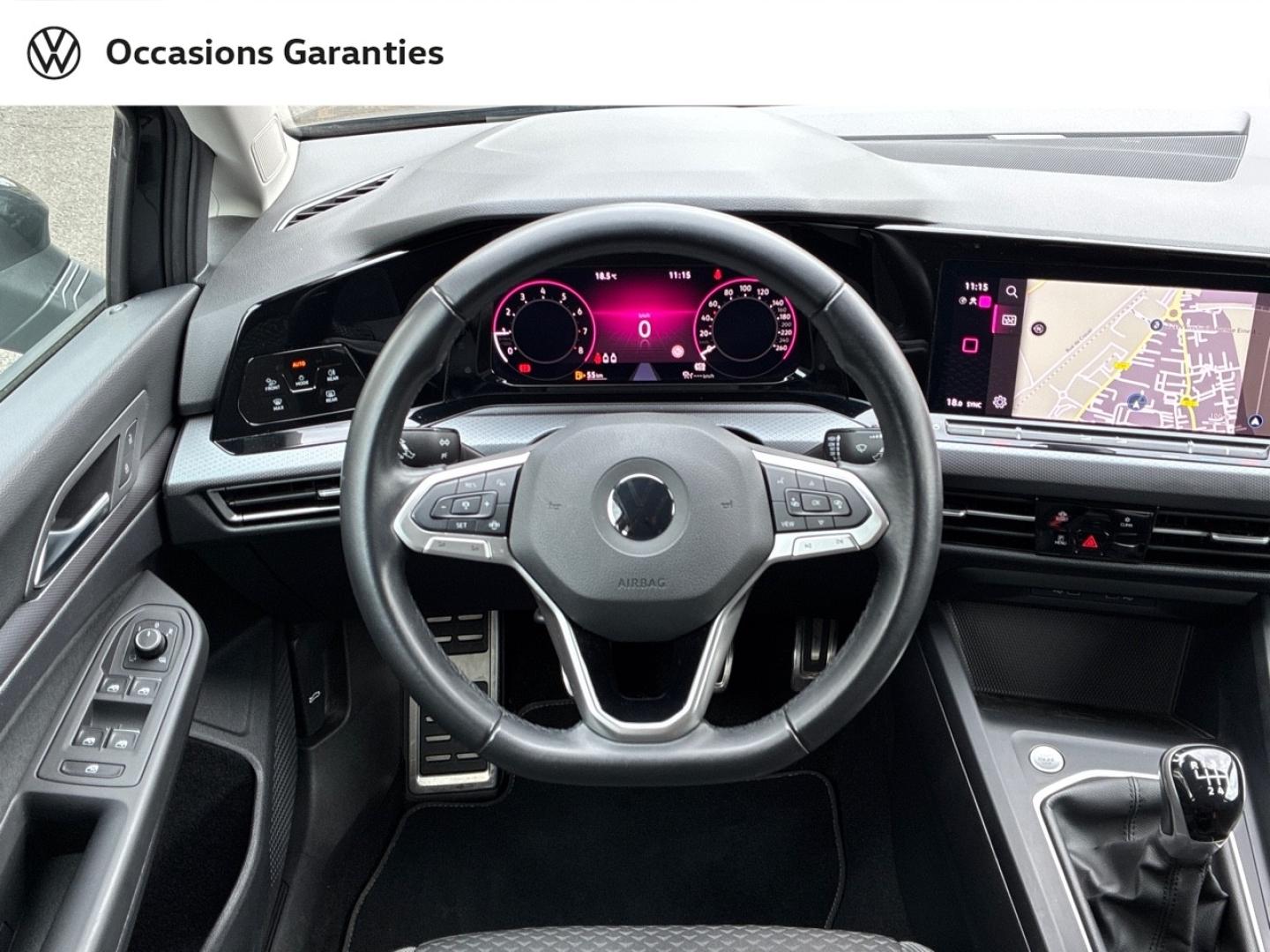Voitures occasions VOLKSWAGEN GOLF Active Clermont-Ferrand