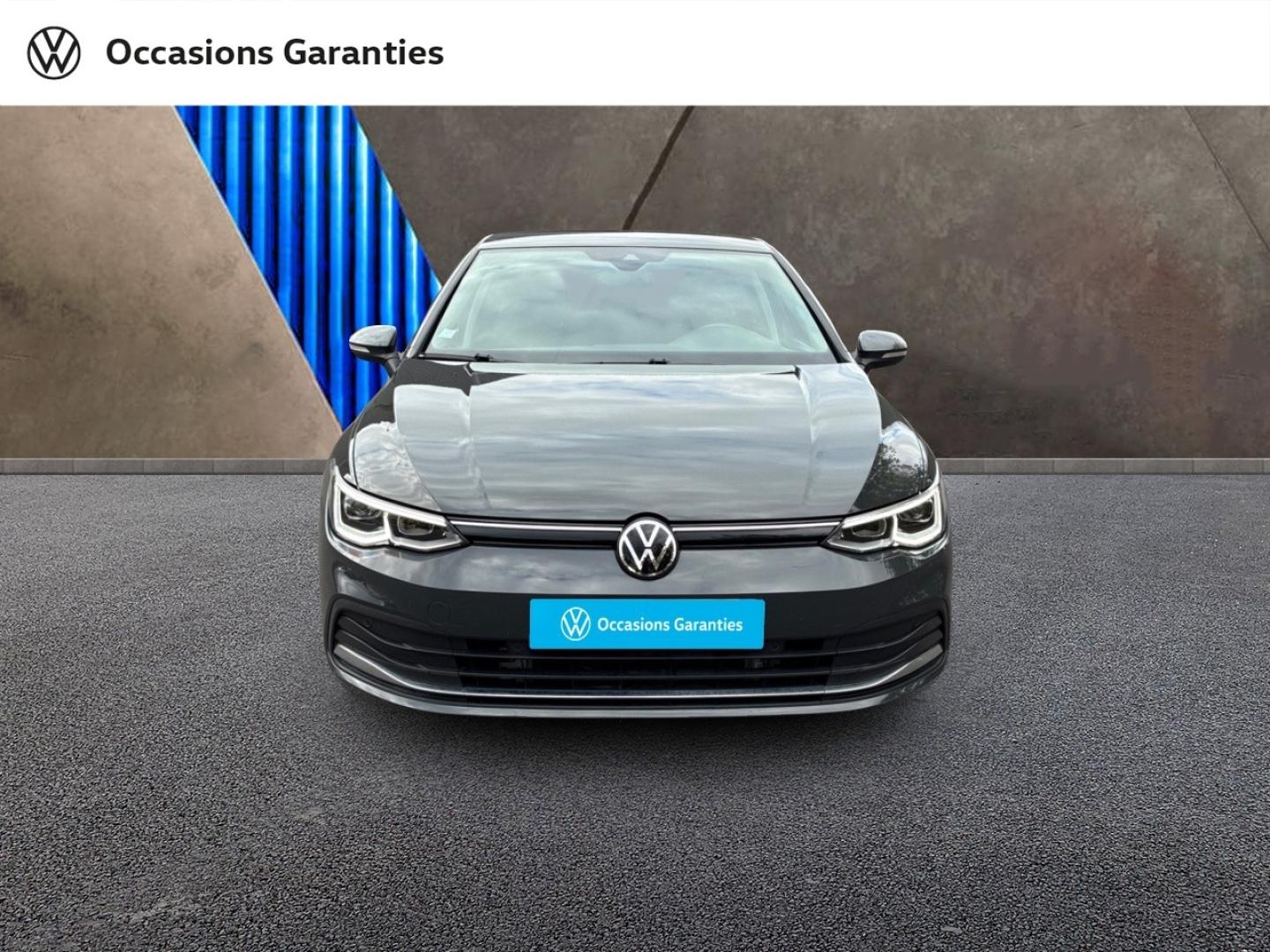 Voitures occasions VOLKSWAGEN GOLF Active Clermont-Ferrand