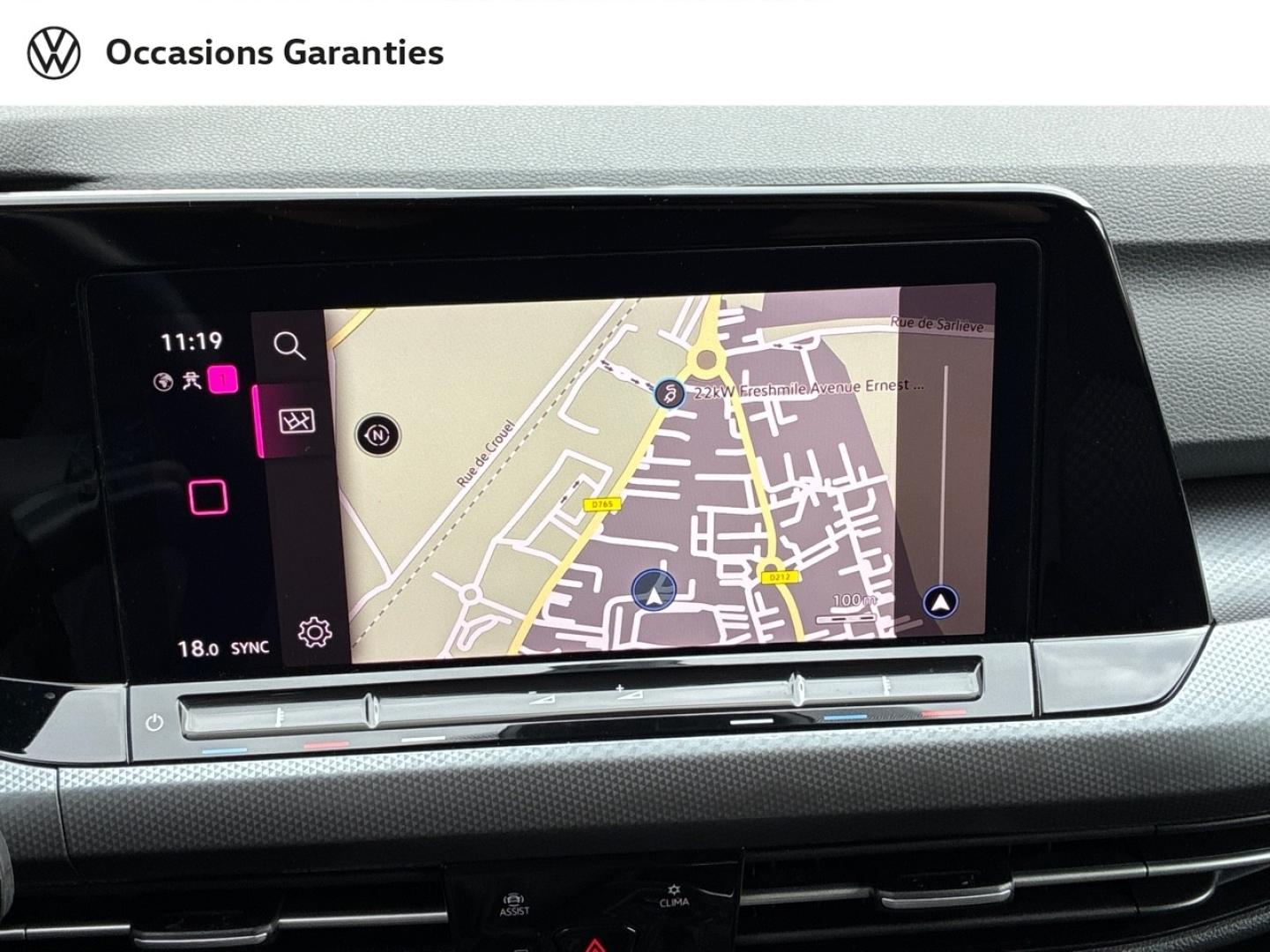 Voitures occasions VOLKSWAGEN GOLF Active Clermont-Ferrand