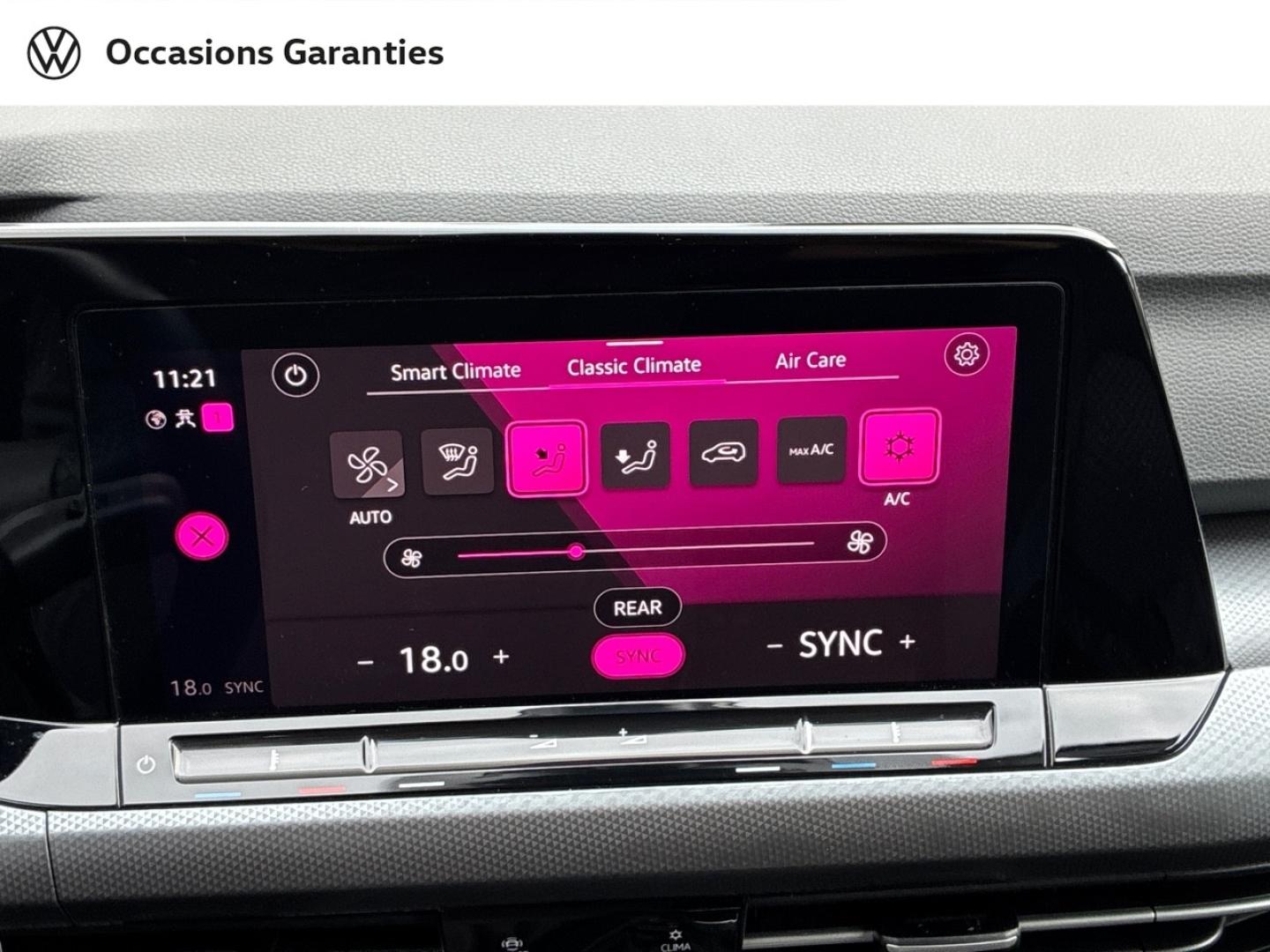 Voitures occasions VOLKSWAGEN GOLF Active Clermont-Ferrand