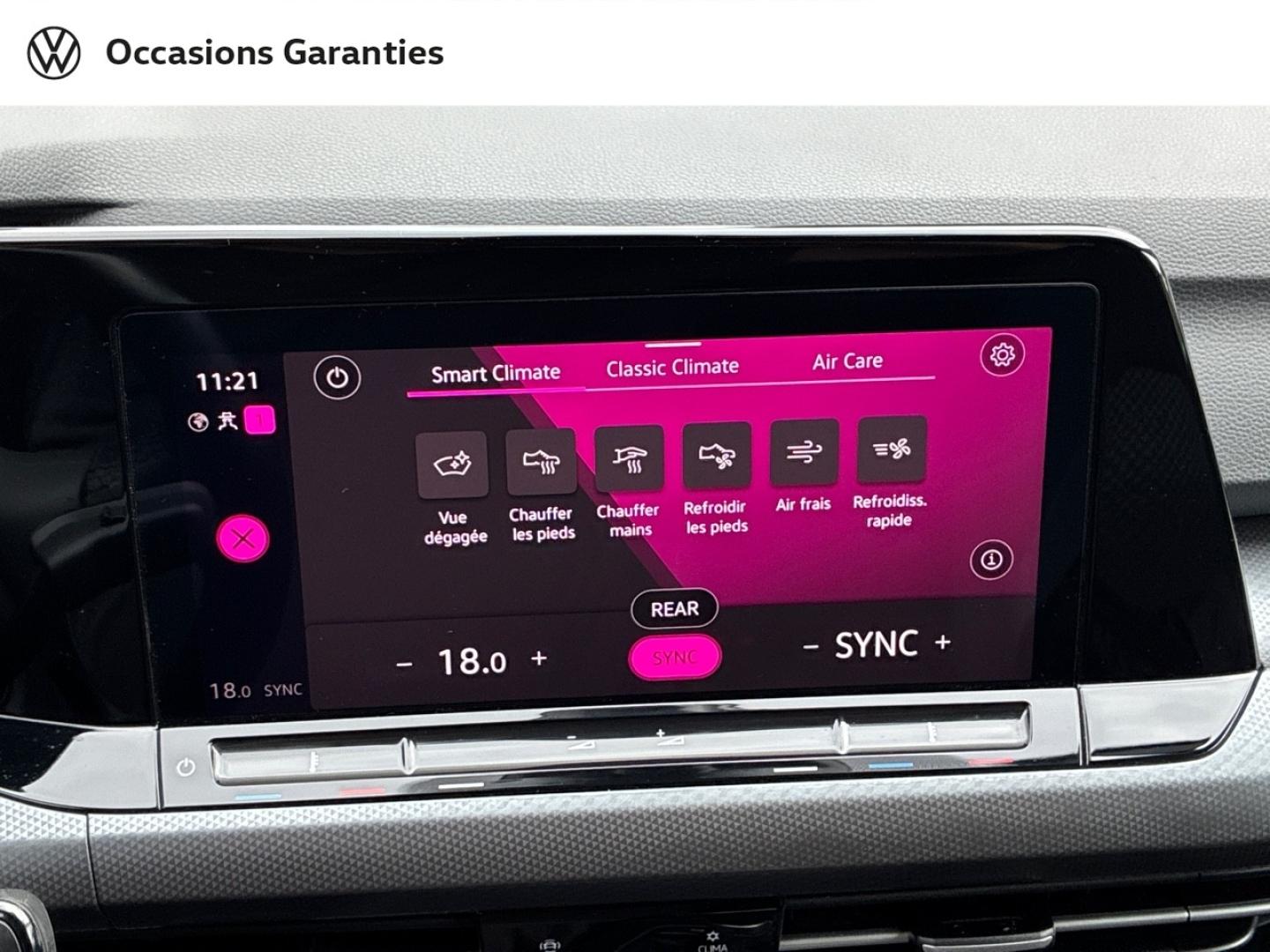 Voitures occasions VOLKSWAGEN GOLF Active Clermont-Ferrand