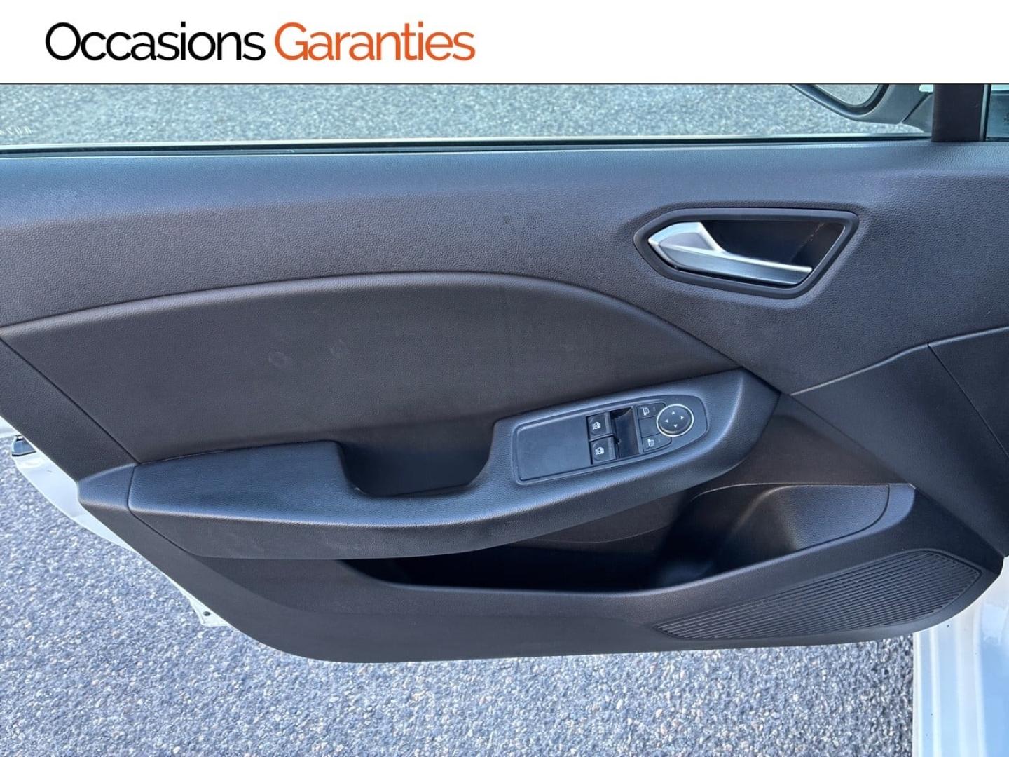 Voitures occasions RENAULT CLIO Zen Clermont-Ferrand