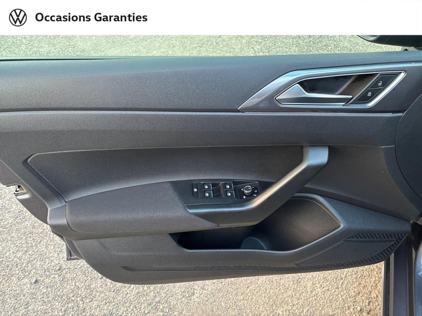 Voitures occasions VOLKSWAGEN TAIGO Style Clermont-Ferrand