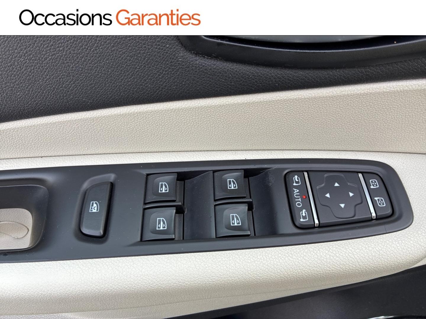 Voitures occasions RENAULT CAPTUR Intens Clermont-Ferrand