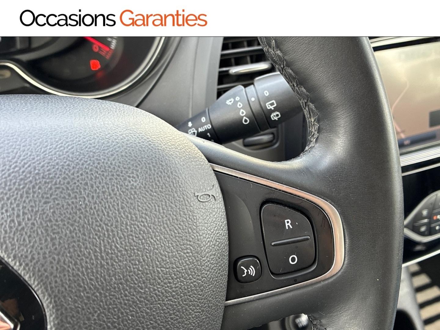 Voitures occasions RENAULT CAPTUR Intens Clermont-Ferrand