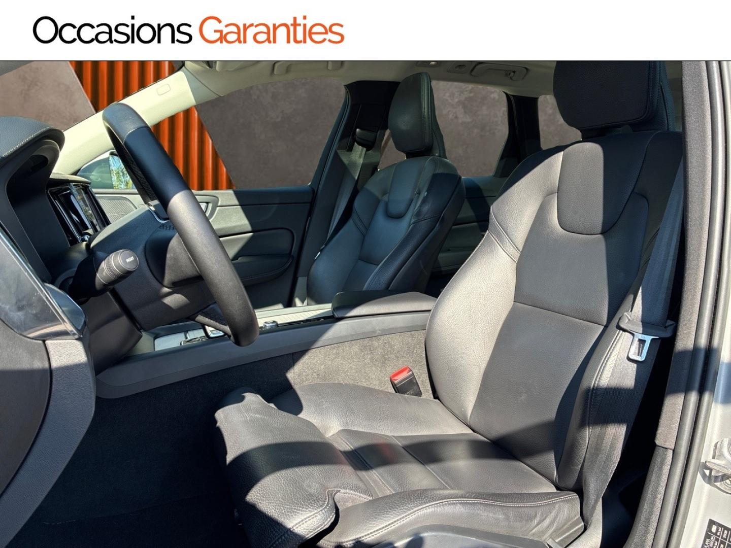 Voitures occasions VOLVO XC60 Ultimate Style Dark Clermont-Ferrand