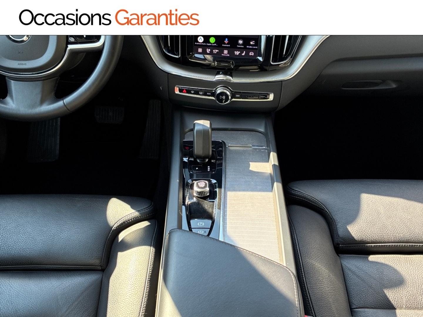 Voitures occasions VOLVO XC60 Ultimate Style Dark Clermont-Ferrand