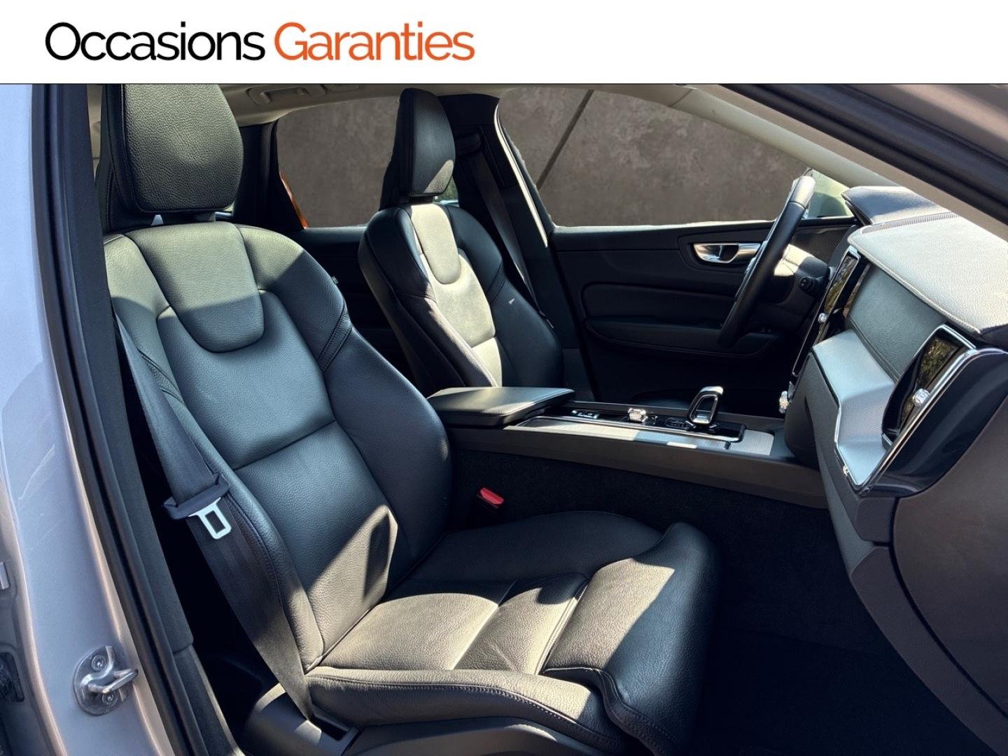 Voitures occasions VOLVO XC60 Ultimate Style Dark Clermont-Ferrand